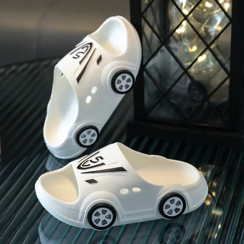 ToonTots Cozy Cartoon Slippers - White Light / 22to23