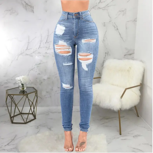 Urban Chic: All-Match Ripped Jeans