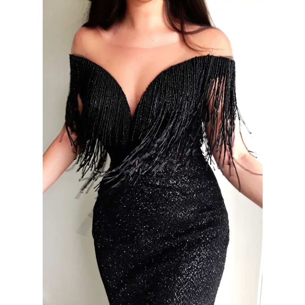 Vivid Charisma: Black Sequin V-Neck Slim Dress