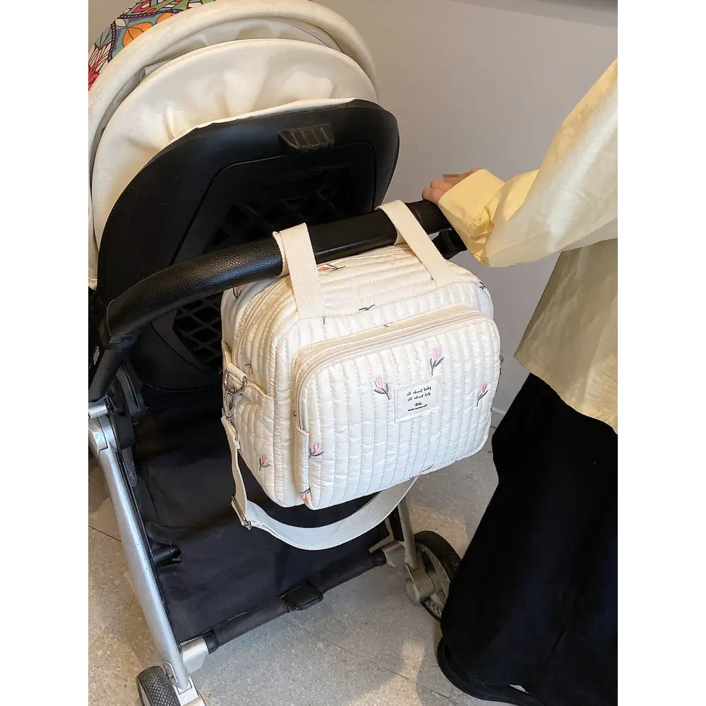 White Tulip Bear Polyester Suitcase with 3D Pockets and Zipper Compartments - Tulip White