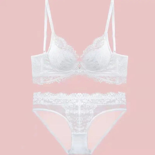 Women’s Fashionable White Underwear With Big Breasts
