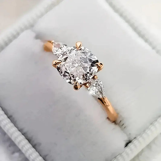 Zircon Elegance: Euro-American Four-Claw Ring