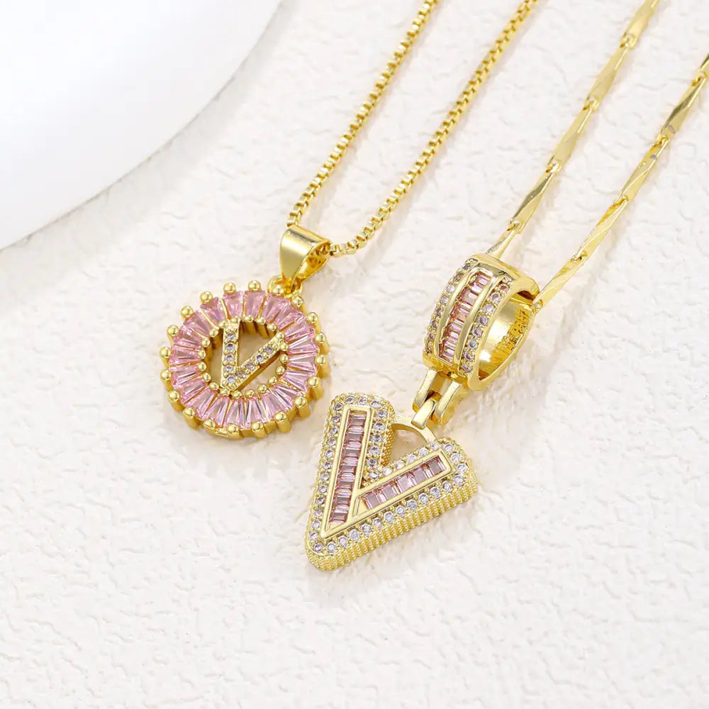Zircon Gold Copper 26 Letter Pendant Necklace - Golden V